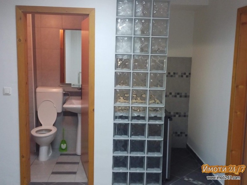 Rent Office space in   Centar