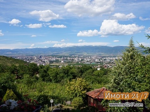 Се продава Куќа во  нас КВода