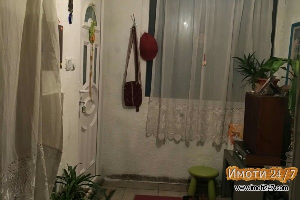Се продава Куќа во  нас Црниче