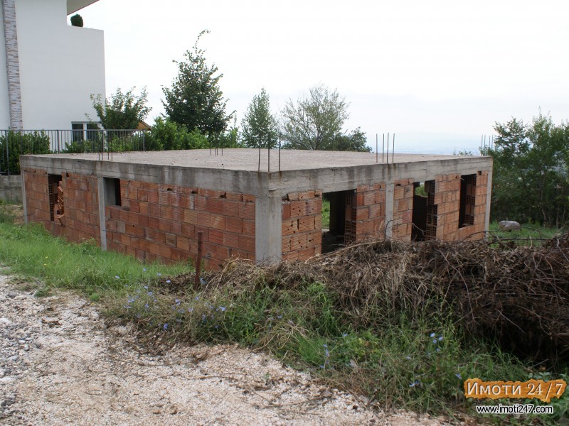 Се продава Плац во  нас КВода