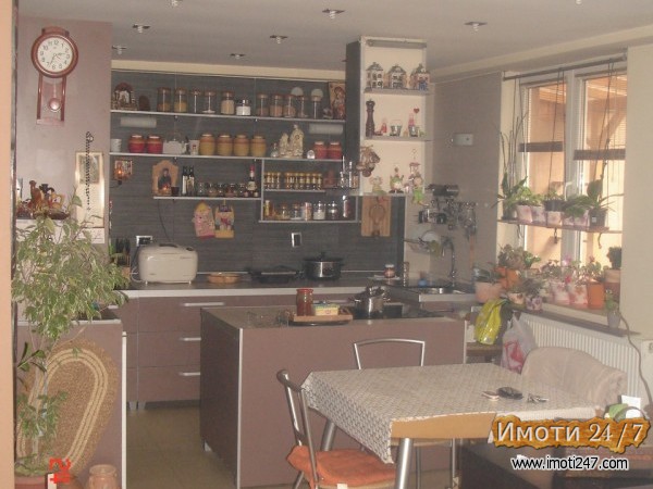 Sell Apartment in   Crniche