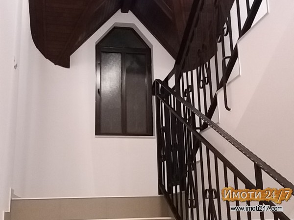 Rent Apartment in   Crniche