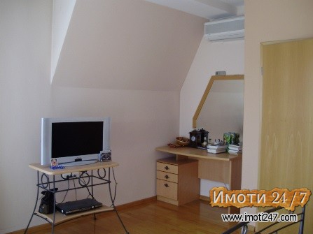 Се продава Куќа во  нас Маџари
