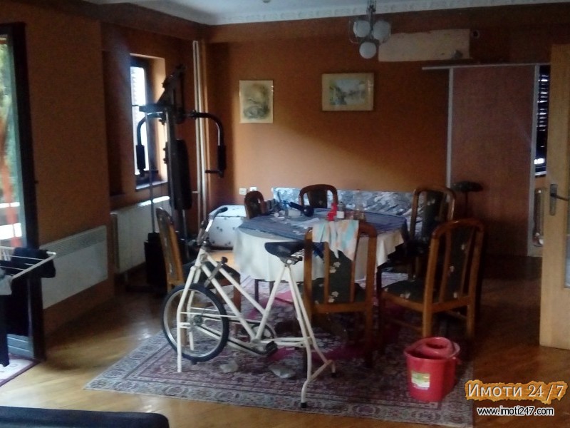 Се издава Стан во  нас Карпош 1