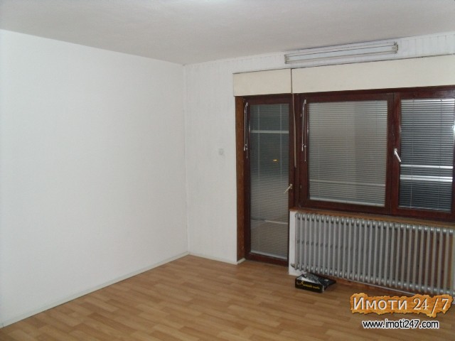 Rent Apartment in   Crniche
