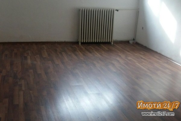 Се издава Куќа во  нас Центар
