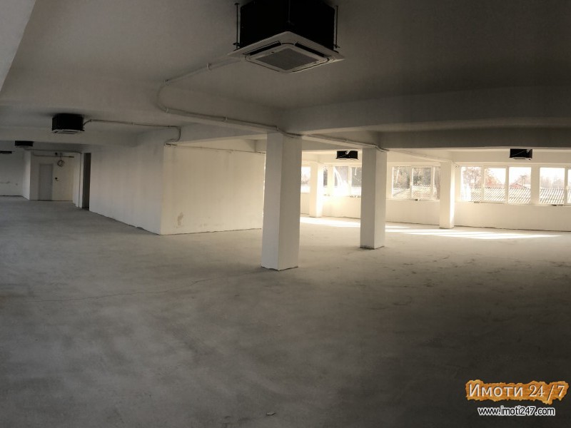 Rent Office space in   Madzari