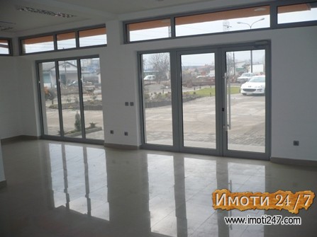 Rent Office space in   Madzari