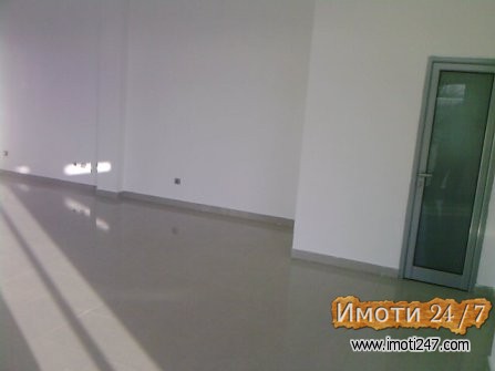 Rent Office space in   Madzari