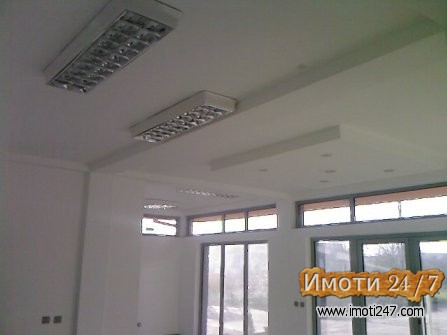 Rent Office space in   Madzari