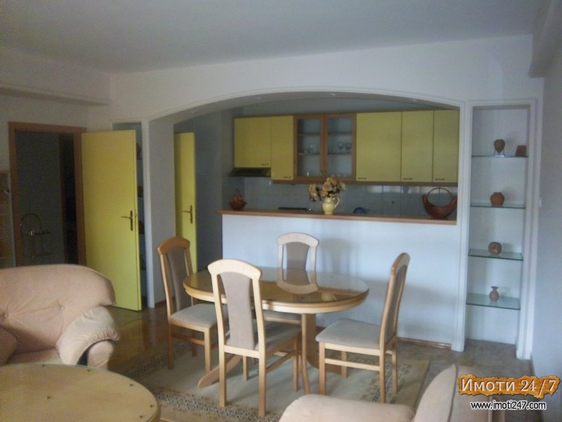 Се издава Стан во  нас Центар