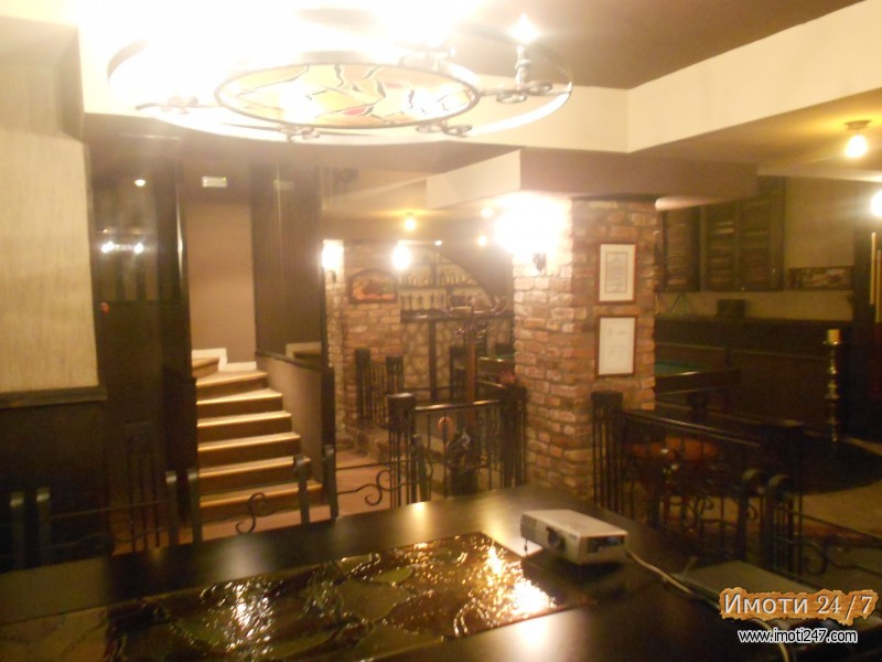 Rent Office space in   Centar