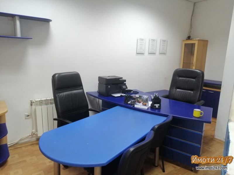 Се продава Деловен простор во  нас Аеродром