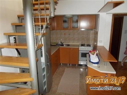 Се продава Стан во  нас Острово