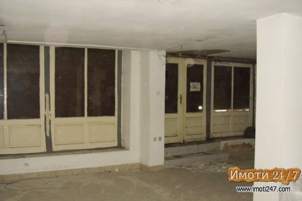 Rent Office space in   Centar