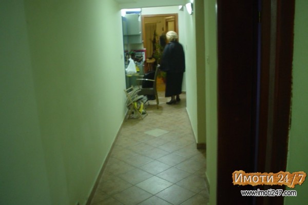 Rent Office space in   Centar