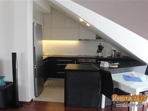 Се издава Стан во  нас Жданец