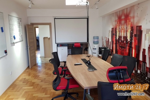 Rent Office space in   Centar