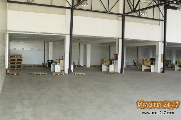 Rent Office space in   Madzari