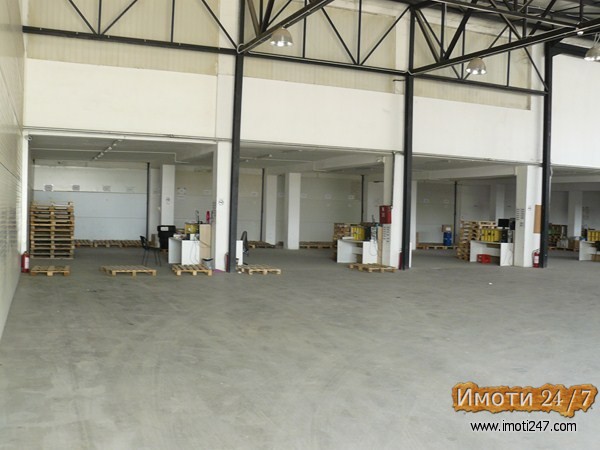Rent Office space in   Madzari