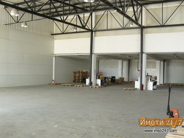 Rent Office space in   Madzari