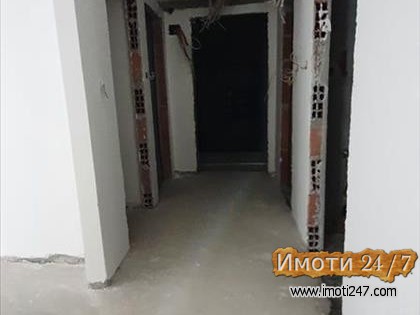 Се продава Стан во  нас ЃПетров