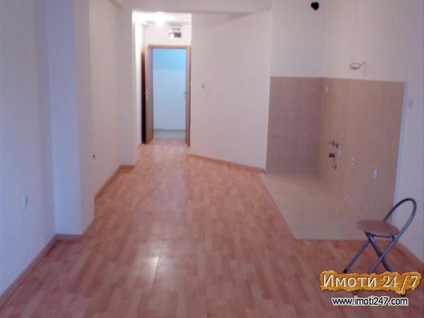 Се продава Стан во  нас Водно