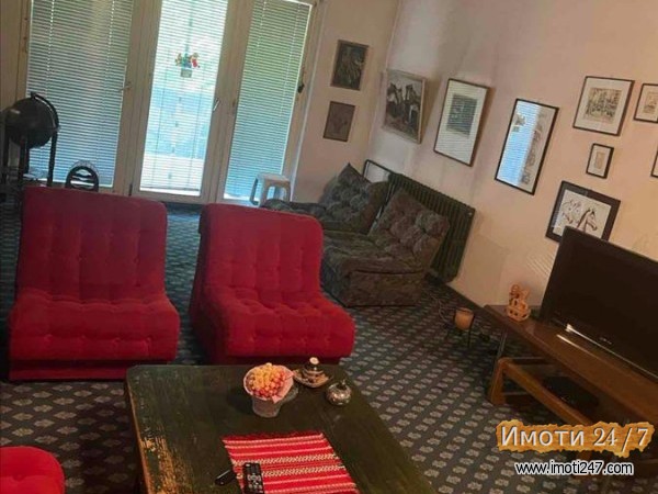 Rent House in   Centar