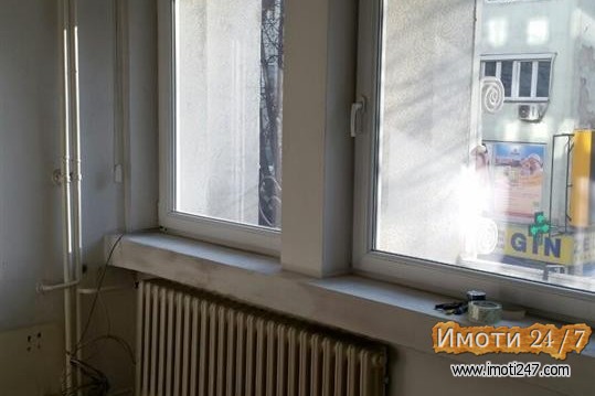 Rent Office space in   Centar
