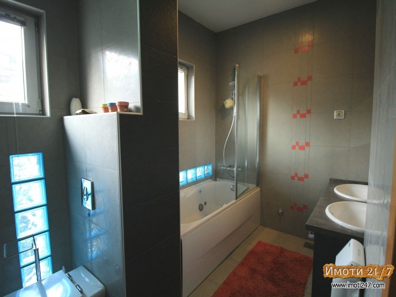 Rent House in   Kozle