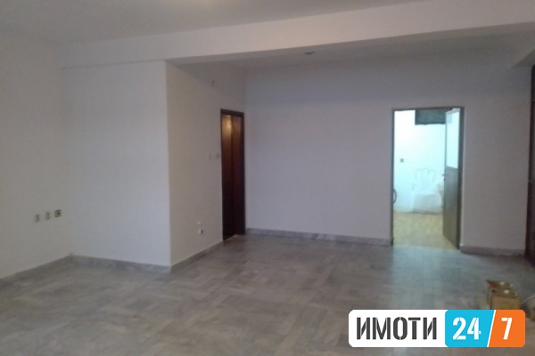 Rent Office space in   Centar