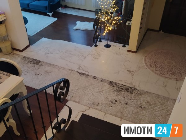 Се издава Стан во  нас Црниче
