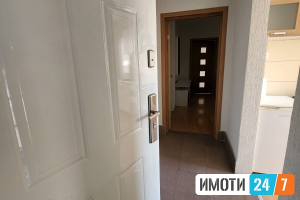 Rent Office space in   Centar