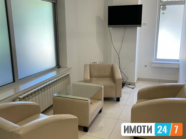 Се издава Деловен простор во  нас Тафталиџе 1