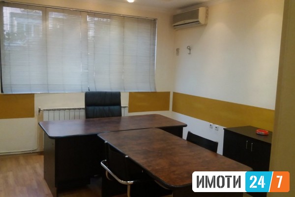 Rent Office space in   Centar