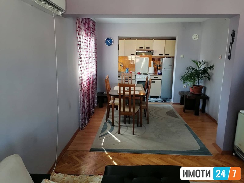 Се продава Куќа во  нас КВода