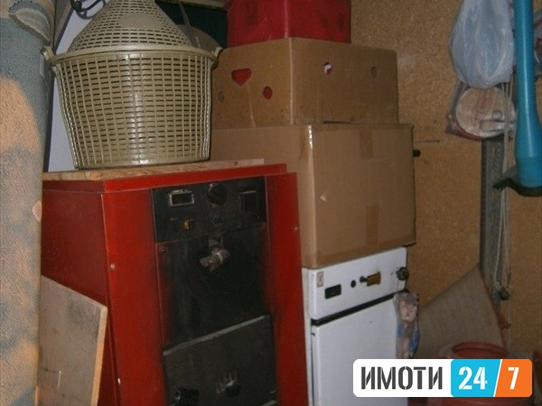 Се продава Куќа во  нас ЃПетров