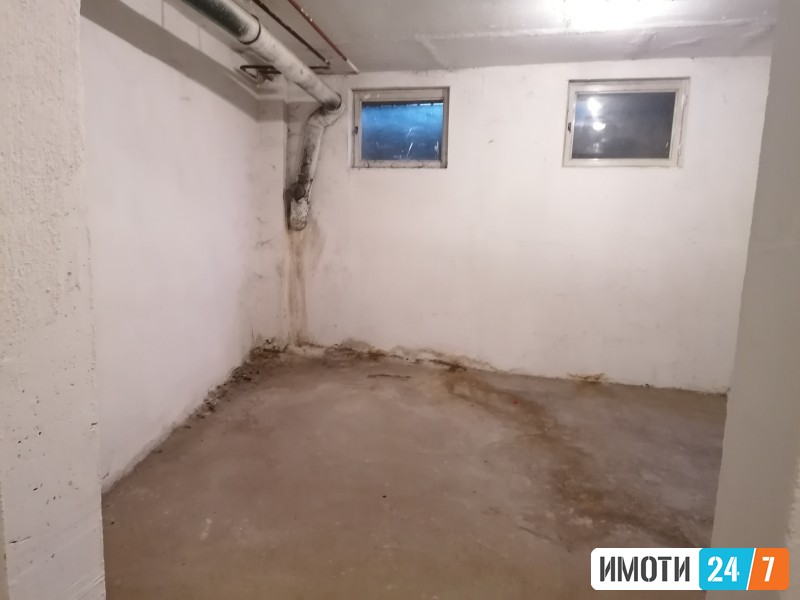 Sell  in   Centar