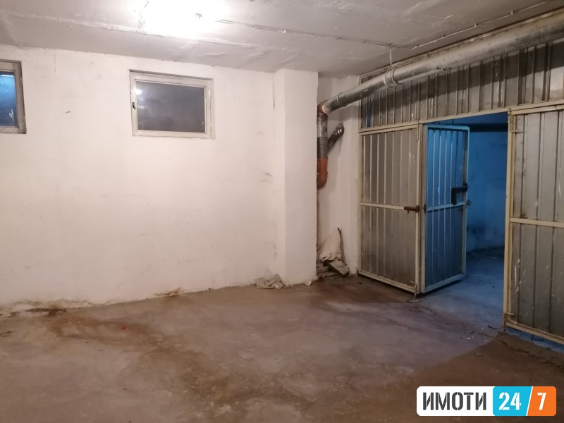 Sell  in   Centar