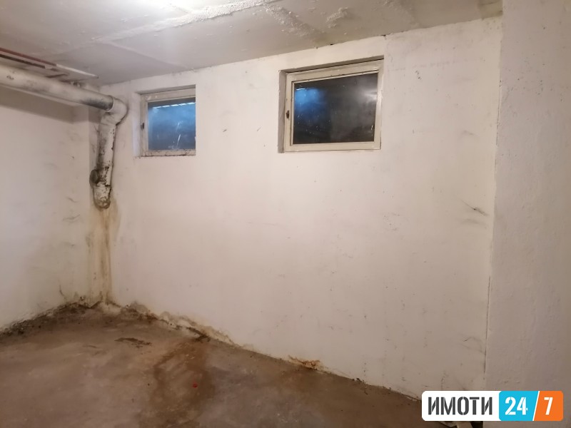 Sell  in   Centar