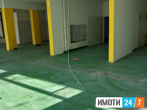 Се издава Деловен простор во  нас Тафталиџе 1