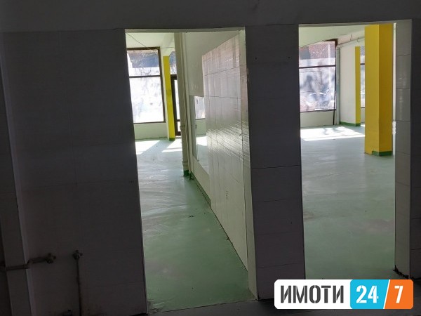 Се издава Деловен простор во  нас Тафталиџе 1