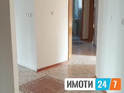 Се продава  во  нас Водно