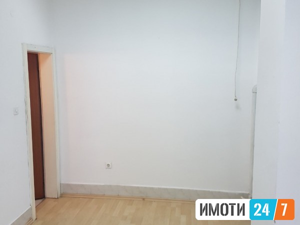 Sell Office space in   Karposh 4
