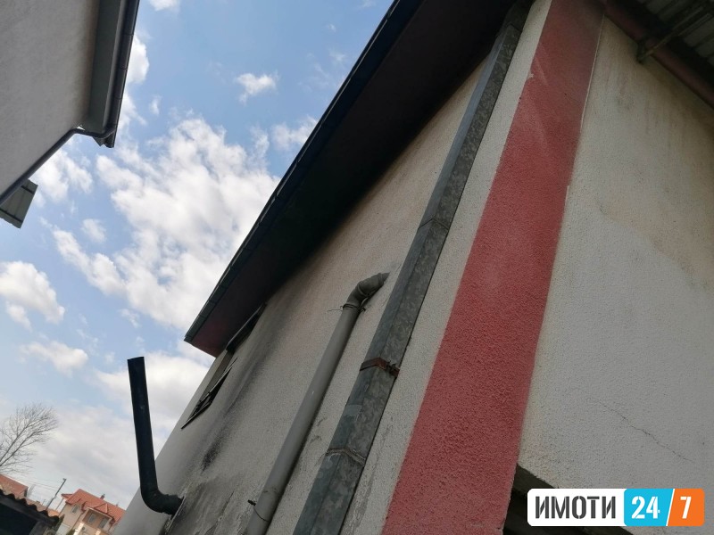 Се продава Куќа во  нас Други