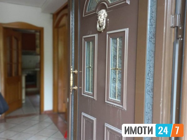 Се продава Куќа во  нас Центар