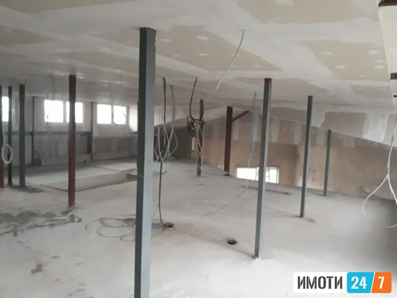 Се продава Стан во  нас Центар