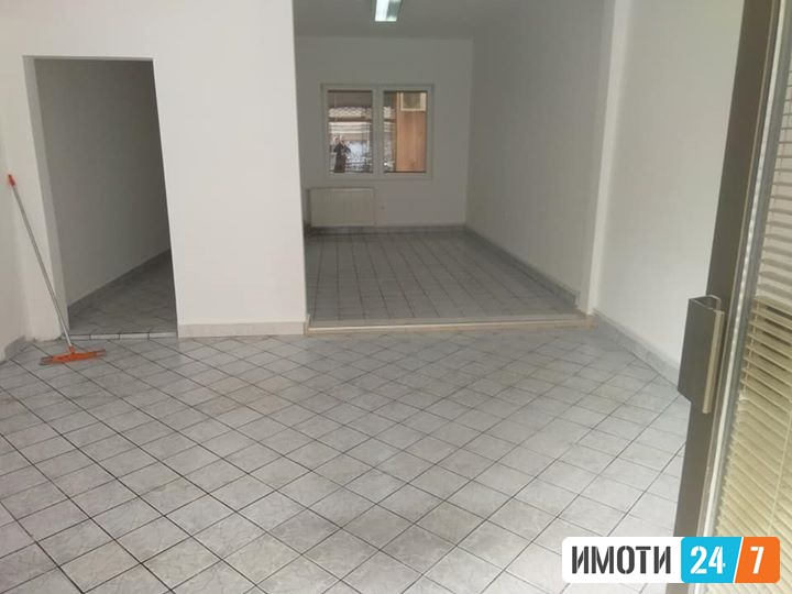 Се продава Куќа во  нас Центар