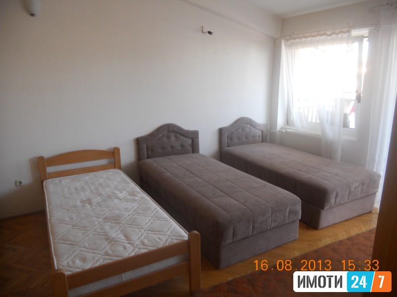Се продава Стан во  нас Центар