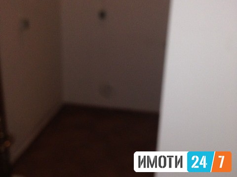 Се продава Стан во  нас Злокуќани